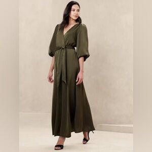 Banana Republic blouson Dress